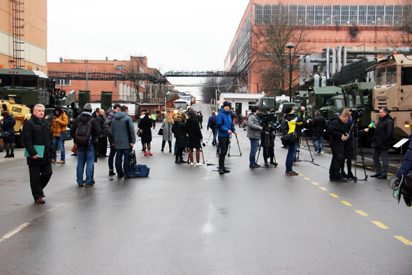 Russian journalists visited Minsk wheel tractor plant Russian journalists visited Minsk wheel tractor plant