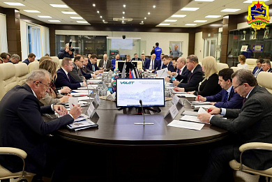 Дэлегацыя расійскага "Газпрома" наведала прадпрыемства Дзяржаўнага органа ваеннай прамысловасці ААТ "МЗКЦ" 