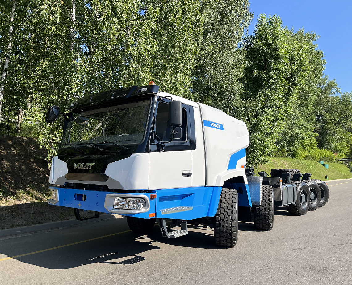 Новое специальное шасси под монтаж кранового оборудования МЗКТ-740004-010 