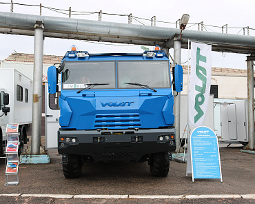 Related photo «‎At the exhibition, VOLAT presented MZKT-4503KM-010, a joint project with MAZ-KUPAVA» №2