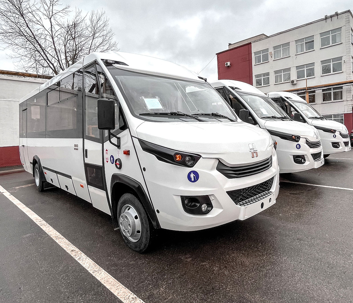 WE FINISH THE YEAR WITH ANOTHER BRIGHT EVENT - THE FIRST SHIPMENTS OF NEMAN-420423-501, AN UPDATED SUBURBAN BUS!