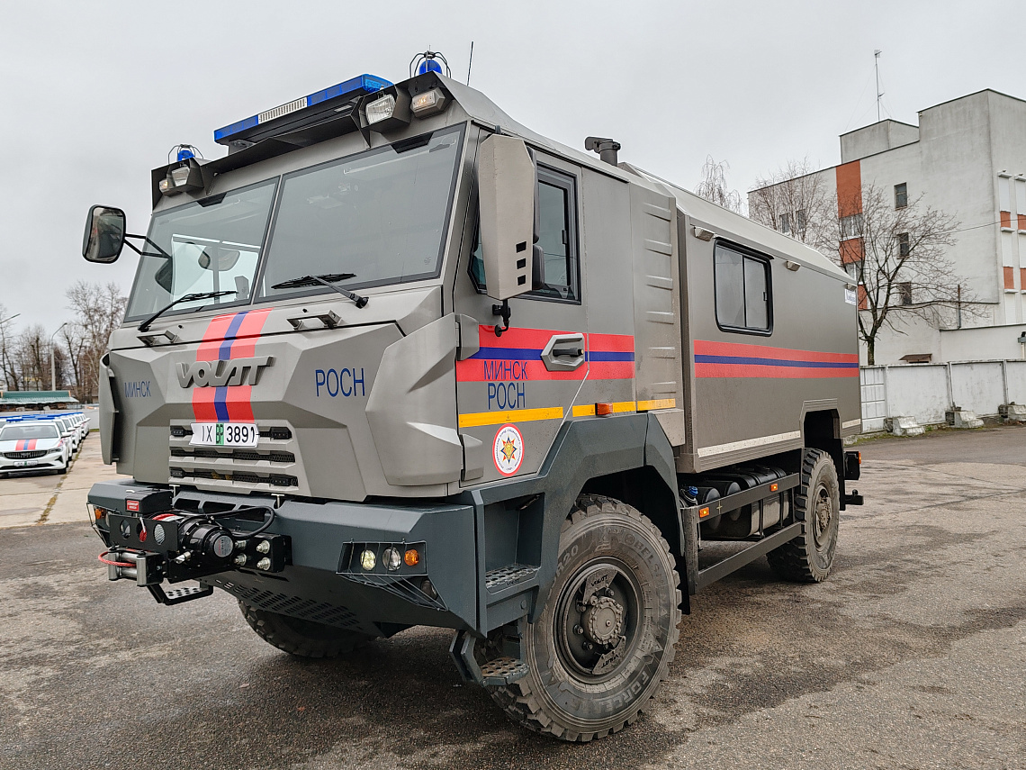 VEHICLE FOR THE MINISTRY OF EMERGENCY SITUATIONS BASED ON MZKT-45030A 